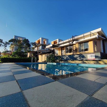 Royal Meadows Igatpuri 2Bhk Poolside Villa Εξωτερικό φωτογραφία